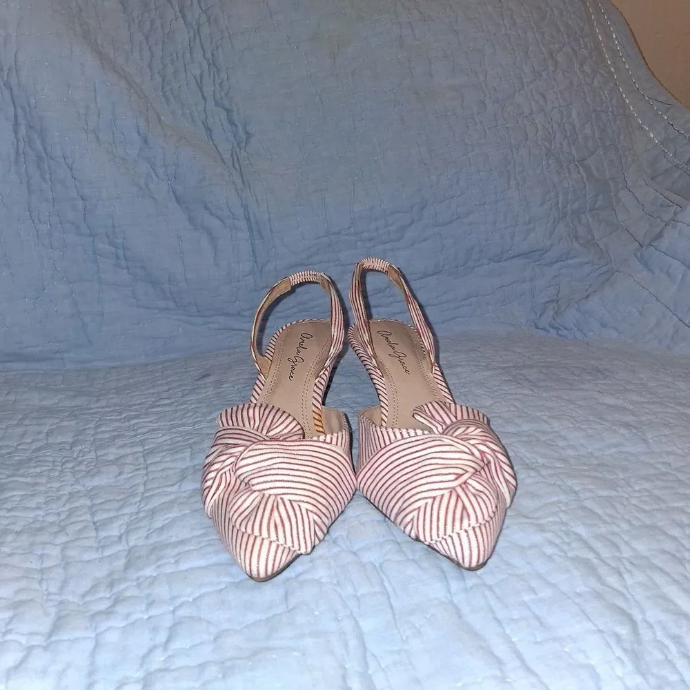 Amelia Grace Stylish Red and White Striped Slingback Heels Sizs 7.5M